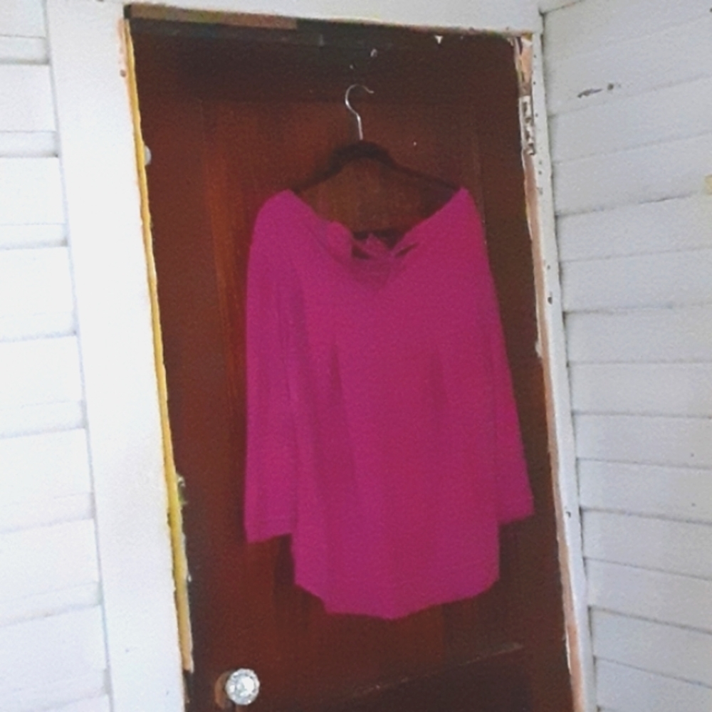 Neiman Marcus modal, polyester blend top - Picture 2 of 5